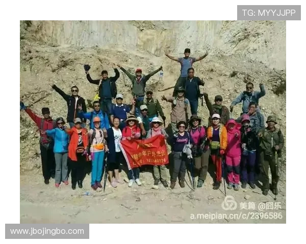 风驰直播真人版引发热潮，真人互动成为观众追捧的主要原因